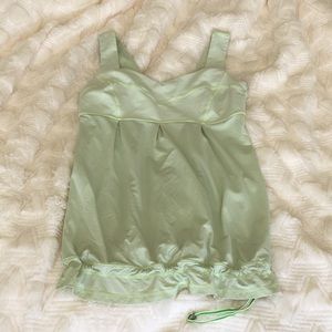 Lululemon tank top